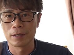 JUY-739 Sensual Van Ride-Dirty Fingers Teasing Wet Asian Pussy