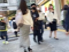 4gou002 Momomi Sawajiri's Intense Night with Multiple Passionate Partners