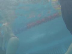 YMUW-1018 Festive Red Temptation-Japanese Beauty's Sultry Ride