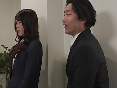 STARS-663 Seductive Nurse Sparks Passion in the Quiet Hospital Hallway