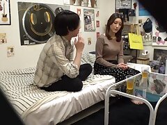 FFFS-030 Yua Aida's Steamy Encounter Ends in a Sticky Asian Finale