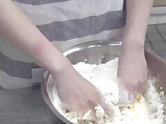 ryouri2 Maki Takei's Sensual Journey-A Mesmerizing Erotic Adventure!