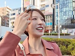 MEYD-911 Outdoor Bliss-Sexy Babe Enjoys Nature's Passionate Embrace